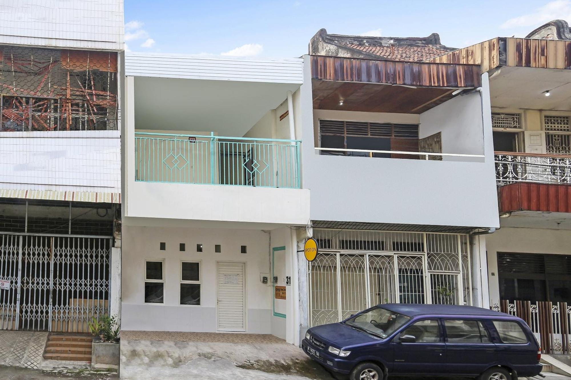 Spot On 90780 Gang Tengah Homestay Syariah スマラン エクステリア 写真