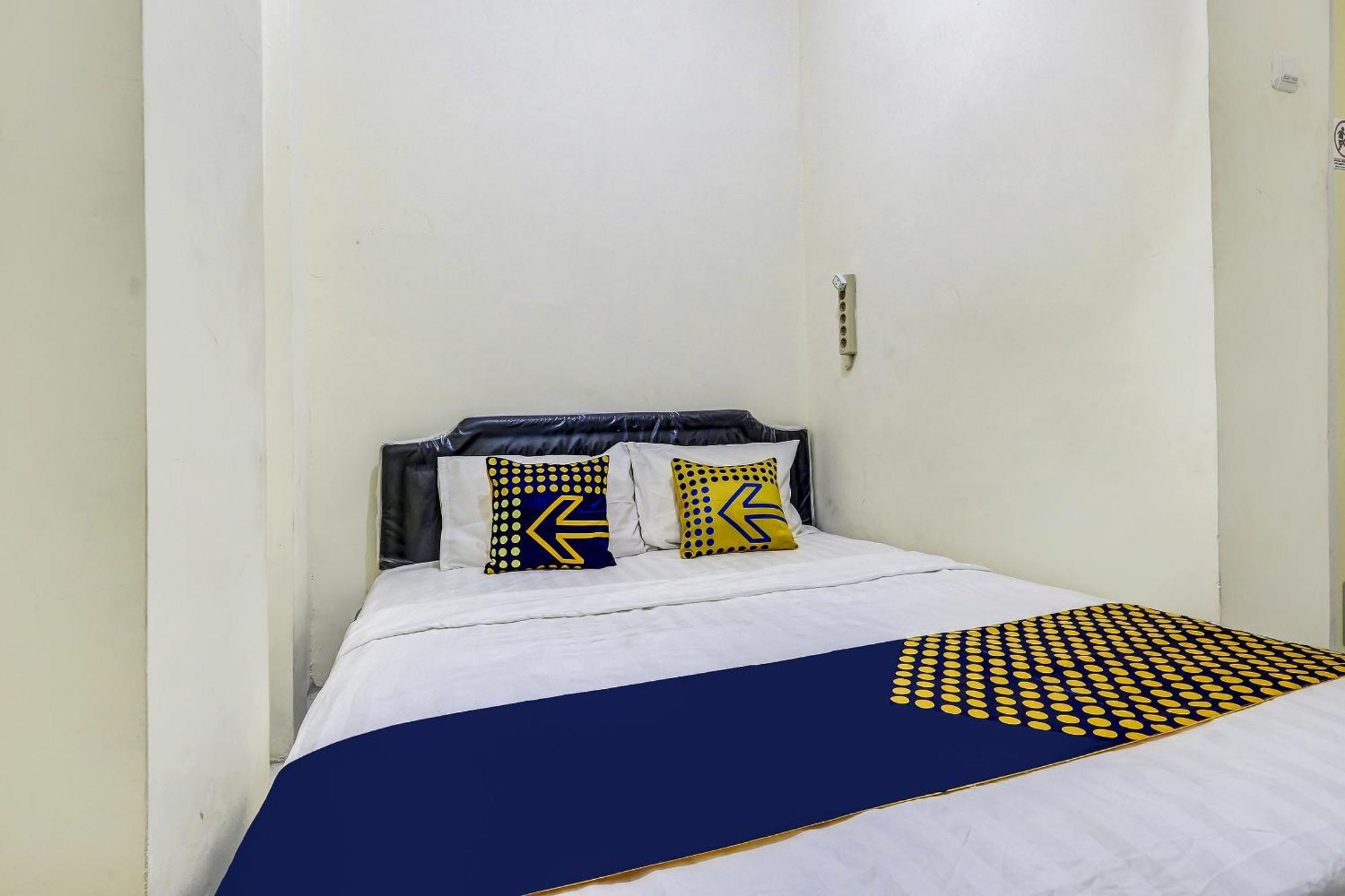 Spot On 90780 Gang Tengah Homestay Syariah スマラン エクステリア 写真