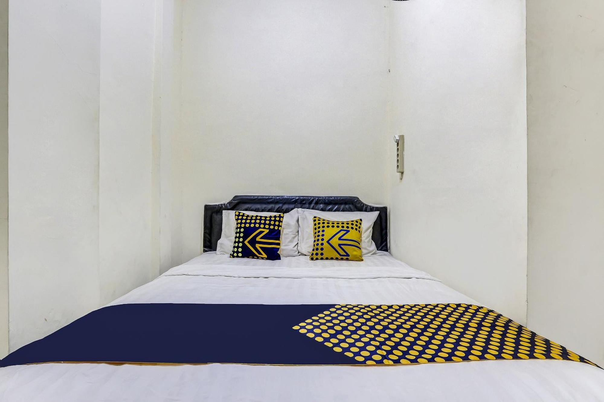 Spot On 90780 Gang Tengah Homestay Syariah スマラン エクステリア 写真